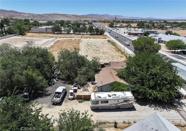 Photo 4 of House for sale at 7800 Pearblossom Hwy, Littlerock, CA 93543 | MLS# CV25231914 | Listing updated on 2026-08-31