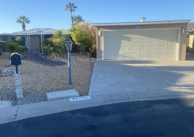 Photo 1 of Manufactured home for sale at 38700 Stone Cir, Palm Desert, CA 92260 | MLS# 219136353DA | Listing updated on 2026-07-05