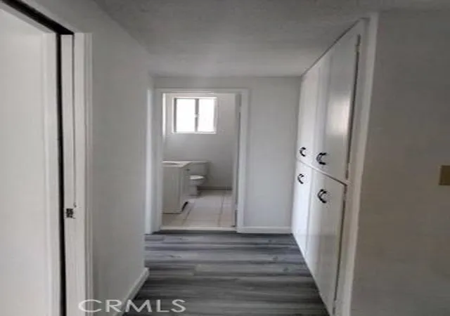 5th image of 1329 S Saltair, Los Angeles, CA 90025 | MLS# SR25229930