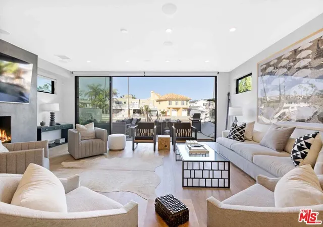 Homes for sale in Newport Beach, CA | 4106 River Ave #2, Newport Beach, CA 92663 | MLS# 25601205