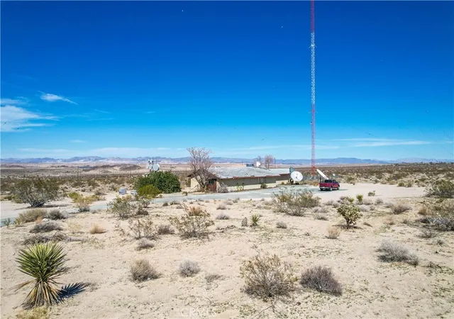 31st image of 68479 Twentynine Palms Hwy, 29 Palms, CA 92277 | MLS# JT25232166