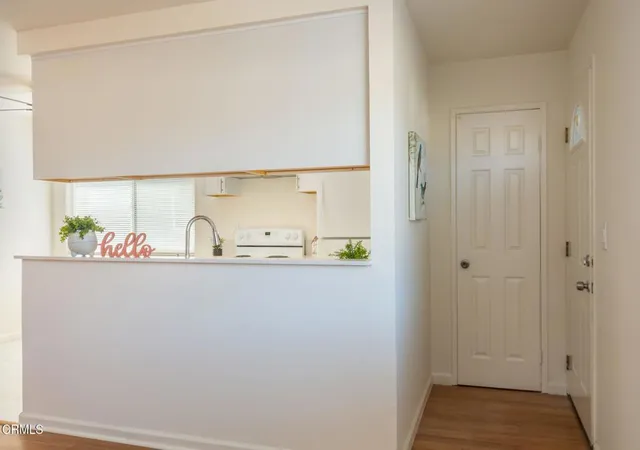Homes for sale in Thousand Oaks, CA | 1667 Calle Zafiro, Thousand Oaks, CA 91320 | MLS# V1-32694