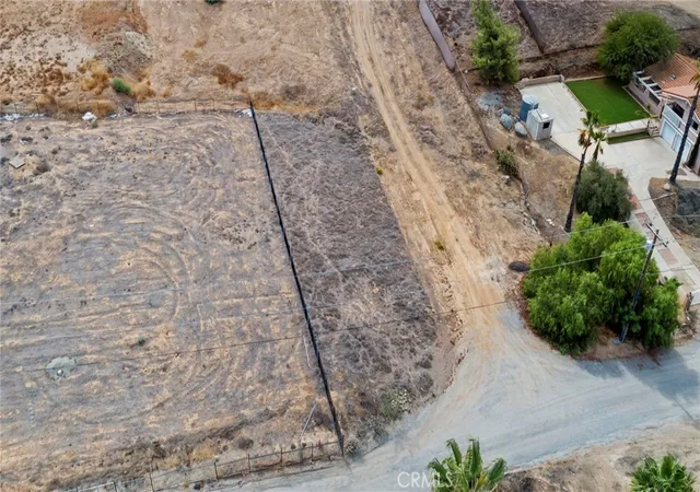 4th image of 0 Road Runner Ridge, Riverside, CA 92503 | MLS# NP25232115