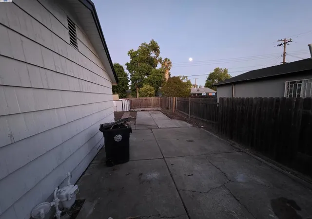 3rd image of 7527 24Th Street, Sacramento, CA 95822 | MLS# 41113836