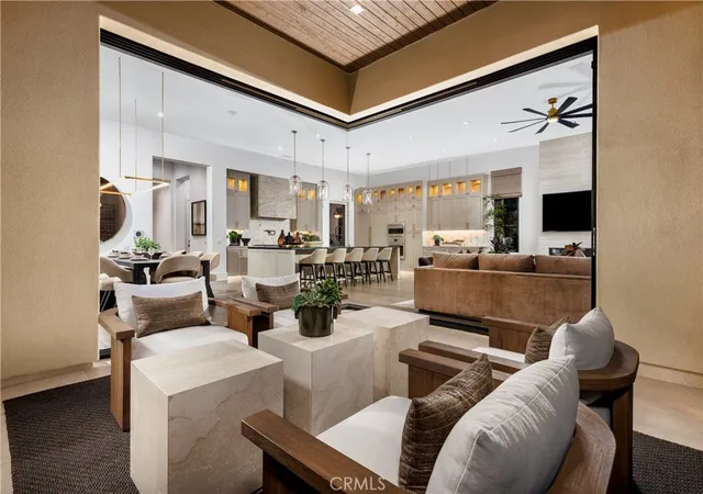 21st image of 553 Peninsula, Irvine, CA 92602 | MLS# OC25232868