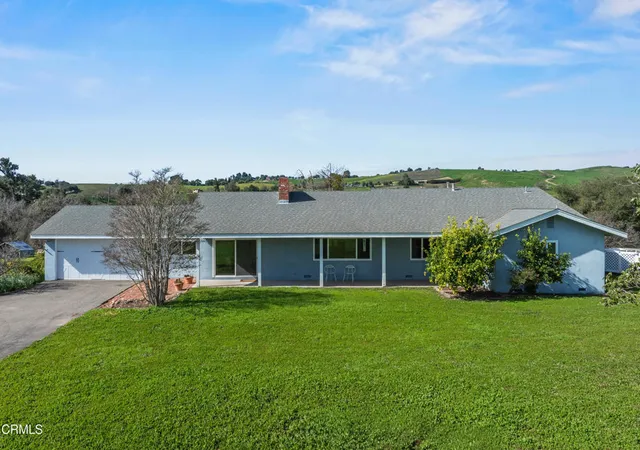 Homes for sale in Los Olivos, CA | 2465 Grand Ave, Los Olivos, CA 93441 | MLS# V1-32702