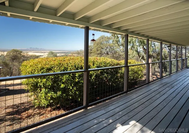 3rd image of 135 Sunny Hills Rd, Marysville, CA 95901 | MLS# 250040895SD