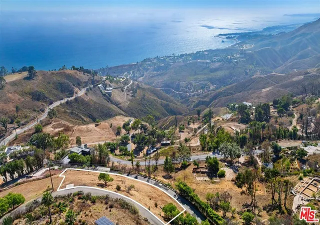 Photo 2 of Land for sale at 21800 Azurelee Dr, Malibu, CA 90265 | MLS# 25598779 | Listing updated on 2026-09-16