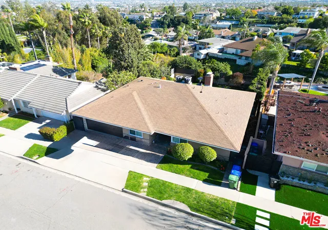 Photo 1 of Single family home for sale at 4028 Kenway Ave, View Park, CA 90008 | MLS# 25602245 | Listing updated on 2025-10-07