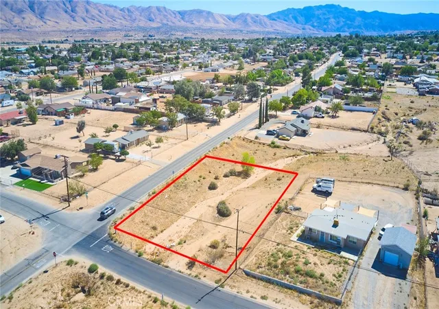 Photo 2 of Land for sale at 0 Willow Ct, Hesperia, CA 92345 | MLS# HD25234181 | Listing updated on 2026-03-30