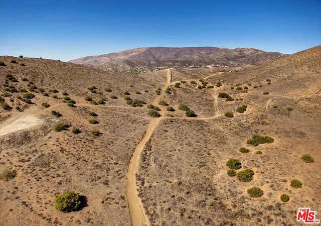 2nd image of 0 Pelona Canyon Rd, Acton, CA 93510 | MLS# 25602735