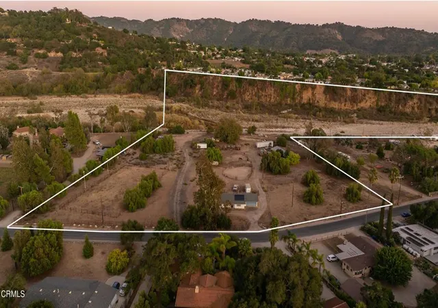 2nd image of 350 Riverside Rd, Oak View, CA 93022 | MLS# V1-32738