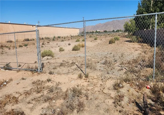 4th image of 0 Pioneer, Apple Valley, CA 92307 | MLS# RS25234657