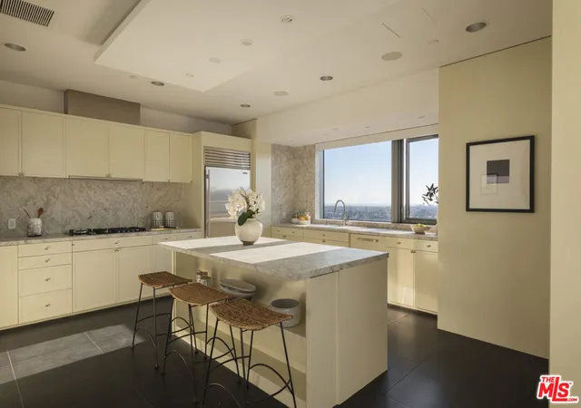 Homes for sale in Los Angeles, CA | 10800 Wilshire Blvd, Los Angeles, CA 90024