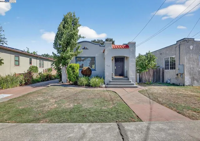 Homes for sale in San Leandro, CA | 464 Kenilworth Ave, San Leandro, CA 94577 | MLS# 41114076