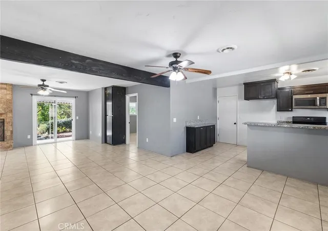Photo 4 of Single family home for sale at 38011 Vineland St, Cherry Valley, CA 92223 | MLS# IG25234583 | Listing updated on 2026-09-21