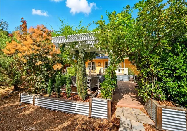 Homes for sale in Cobb, CA | 6850 High Valley Rd, Cobb, CA 95426 | MLS# LC25231978
