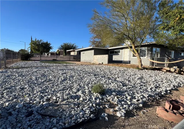 2nd image of 15015 Tatum Rd, Victorville, CA 92395 | MLS# CV25235594