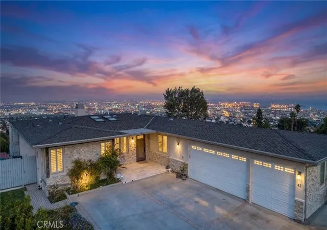 Photo 1 of Single family home for sale at 43 Avenida Corona, Rancho Palos Verdes, CA 90275 | MLS# PV25235652 | Listing updated on 2026-10-04