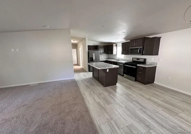 4th image of 22899 Byron Road #110, Crestline, CA 92325 | MLS# 250041191SD