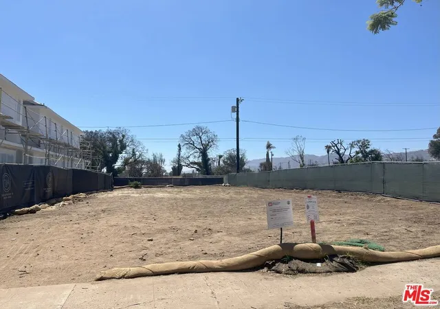 Photo 1 of Land for sale at 921 Kagawa St, Pacific Palisades, CA 90272 | MLS# 25603911 | Listing updated on 2025-12-11