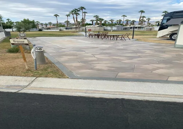 2nd image of 84136 Ave 44, #358 #358, Indio, CA 92203 | MLS# 219136685DA