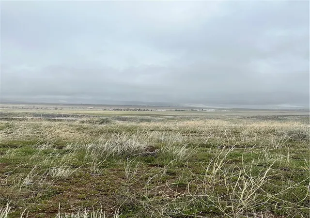 4th image of 0 Dotty Ct, Tehachapi, CA 93561 | MLS# NS25236476