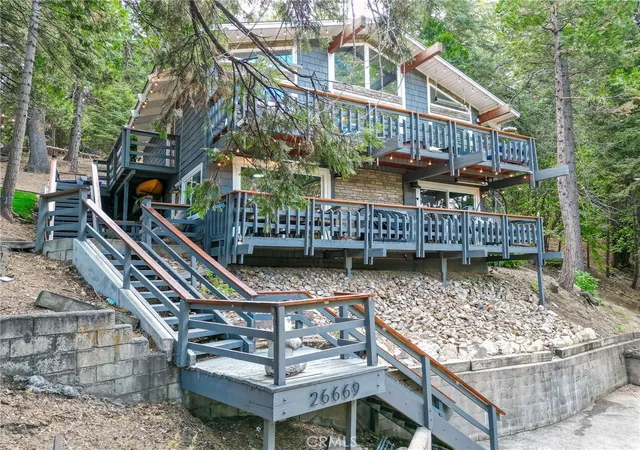 Photo 3 of Single family home for sale at 26669 State Hwy 189, Twin Peaks, CA 92391 | MLS# IV25236443 | Listing updated on 2026-05-21