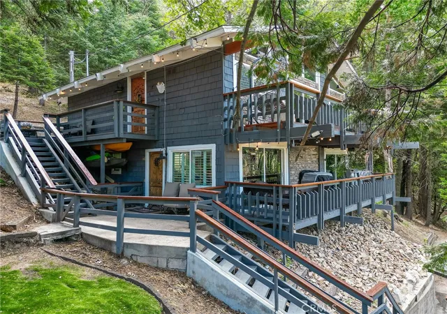 Photo 4 of Single family home for sale at 26669 State Hwy 189, Twin Peaks, CA 92391 | MLS# IV25236443 | Listing updated on 2026-05-21