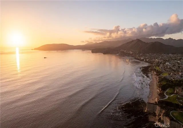 Homes for sale in Pismo Beach, CA | 2727 Shell Beach Rd #327, Pismo Beach, CA 93449 | MLS# SC25231917