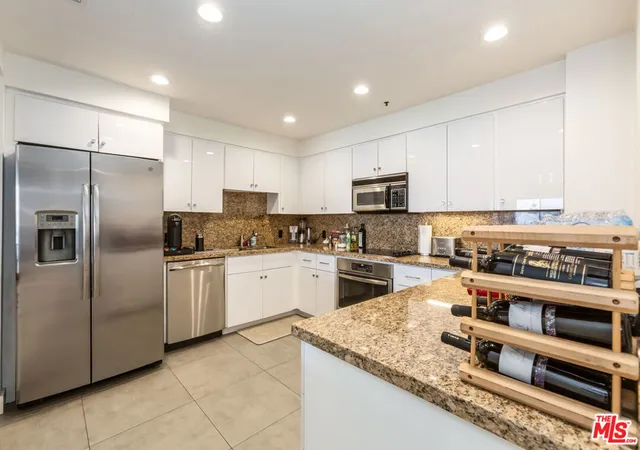 Homes for sale in Los Angeles, CA | 10445 Wilshire Blvd #1806, Los Angeles, CA 90024 | MLS# 25604651
