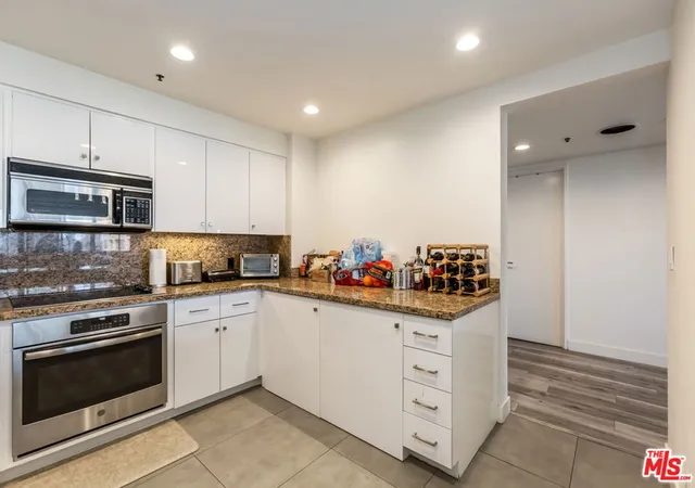 Homes for sale in Los Angeles, CA | 10445 Wilshire Blvd #1806, Los Angeles, CA 90024 | MLS# 25604651