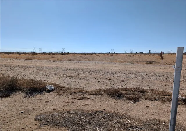 2nd image of 0 Palmdale Road, Victorville, CA 92394 | MLS# CV25237514