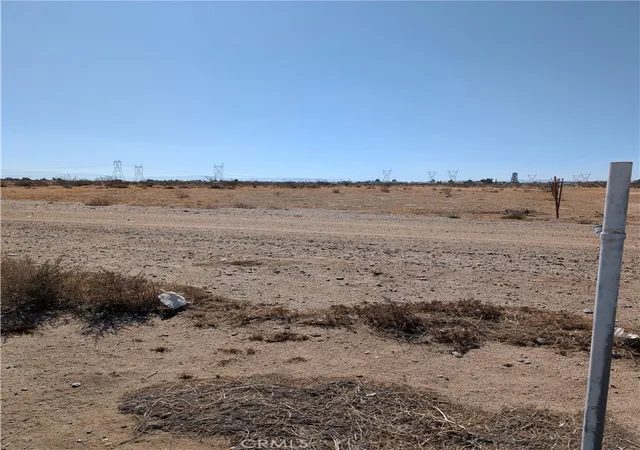 3rd image of 0 Palmdale Road, Victorville, CA 92394 | MLS# CV25237514