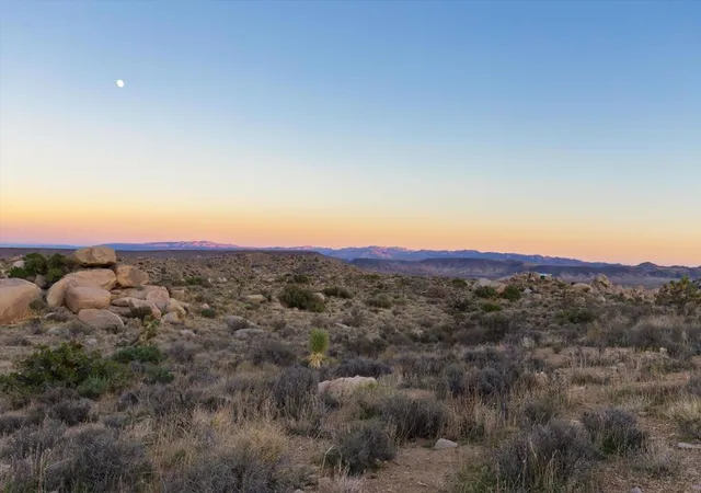 25th image of 1 Dragonfly Ln, Pioneertown, CA 92268 | MLS# 219136809PS