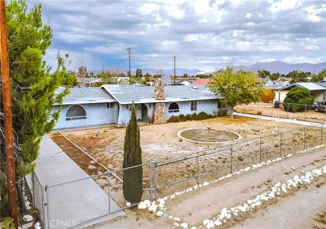 2nd image of 21390 Tussing Ranch Rd, Apple Valley, CA 92308 | MLS# HD25232664