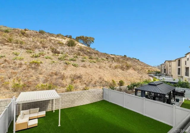 3rd image of 8177 Rose Quartz Cir, San Diego, CA 92126 | MLS# NDP2509853