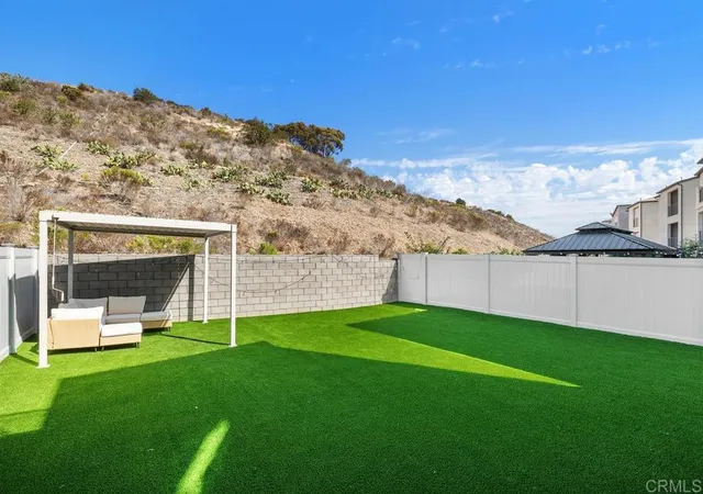 4th image of 8177 Rose Quartz Cir, San Diego, CA 92126 | MLS# NDP2509853
