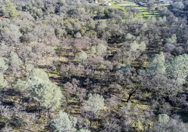 2nd image of 14011 Neptune Ln, Browns Valley, CA 95918 | MLS# 41114562