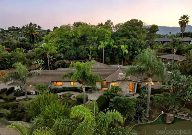 Photo 1 of Sale Pending at 2927 Circle Dr, Escondido, CA 92029 | MLS# 250041492SD | Listing updated on 2026-05-01