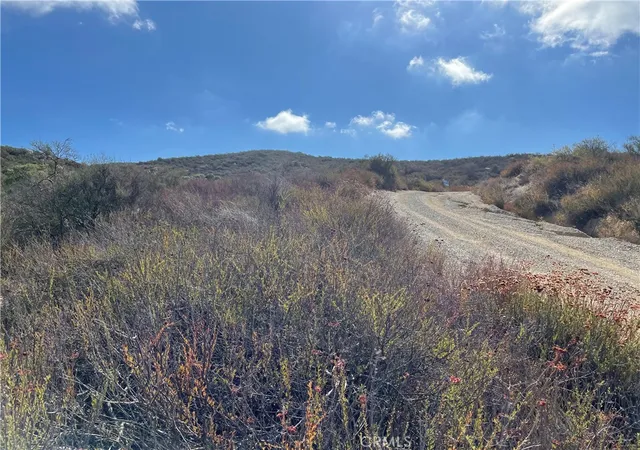 3rd image of 1 Esplendida Way, Temecula, CA 92592 | MLS# SW25238394