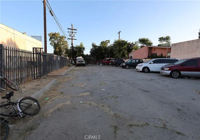 1st image of 810 W 133rd, Compton, CA 90222 | MLS# PW25238477
