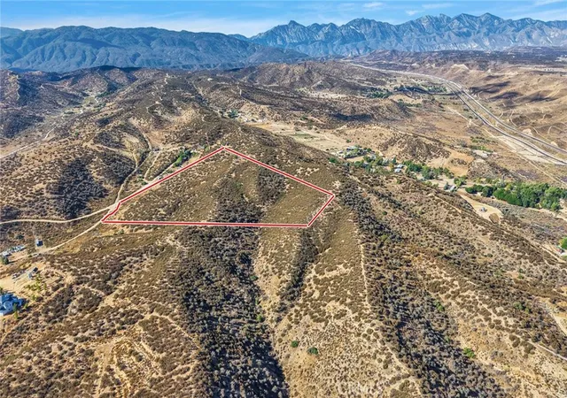 Photo 3 of Land for sale at 111 Starlight Dr, Hesperia, CA 92345 | MLS# HD25236348 | Listing updated on 2026-04-01