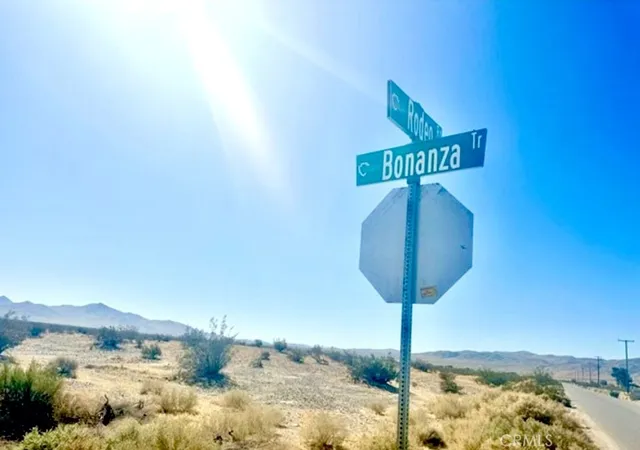 2nd image of 28032 Rodeo, Helendale, CA 92342 | MLS# HD25238718