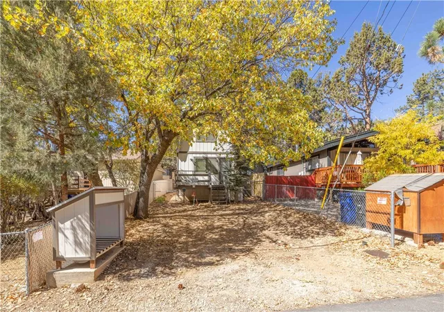 27th image of 548 Moreno Ln, Sugarloaf, CA 92386 | MLS# OC25236404