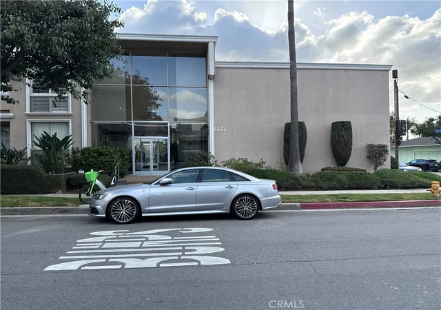 Photo 1 of Condo for sale at 6601 Springpark #14, Los Angeles, CA 90056 | MLS# PW25238921 | Listing updated on 2026-06-19