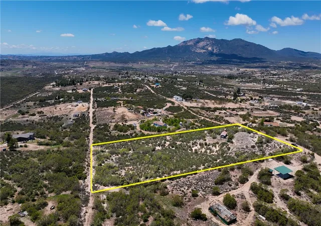 Homes for sale in Anza, CA | 39840 Haupert Rd, Anza, CA 92539 | MLS# RS25236352