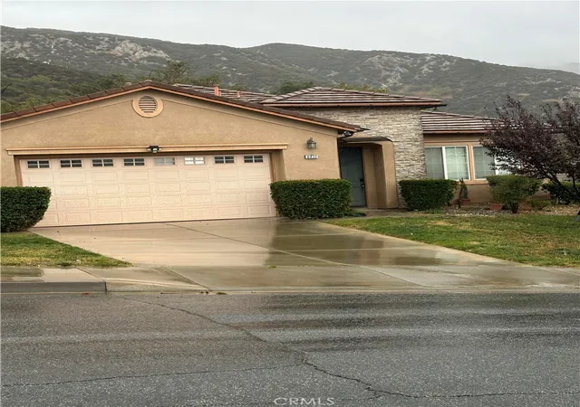 Photo 1 of Sale Pending at 6928 N Melvin, San Bernardino, CA 92407 | MLS# SR25239434 | Listing updated on 2026-10-02