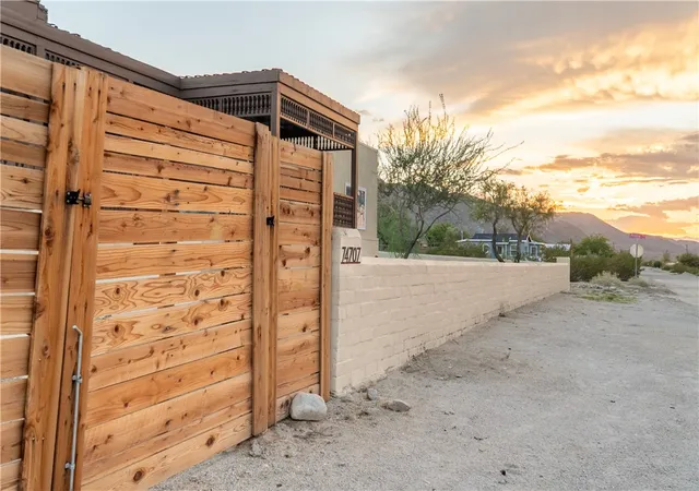 image of 74707 Sunset, Twentynine Palms, CA 92277 | MLS# IG25239998