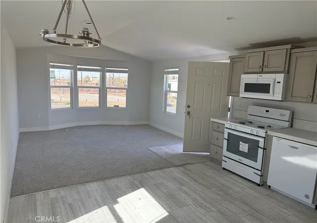 Photo 4 of Manufactured home for sale at 35475 National Trails #27, Daggett, CA 92327 | MLS# HD25240059 | Listing updated on 2026-09-11